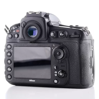 nikon-d810-camera-sc-85790-used-06a6c6455eab2a.jpg