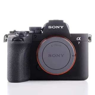Sony A7 V -kamera (sc. 60) (käytetty)