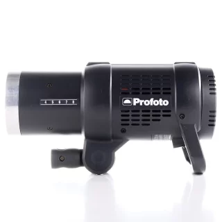 profoto-b1-500-airttl-2-light-location-kit-two-light-package-used-06a704c331f347.jpg