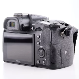 sony-rx10-mark-iv-camera-used-06a709ea928af4.jpg