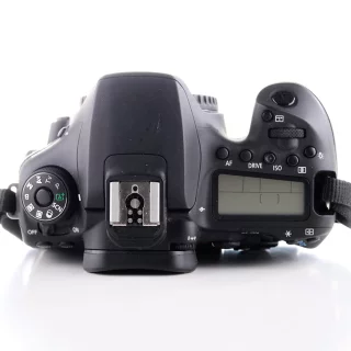 canon-eos-90d-camera-sc-max-18000-used-06a71e84054793.jpg