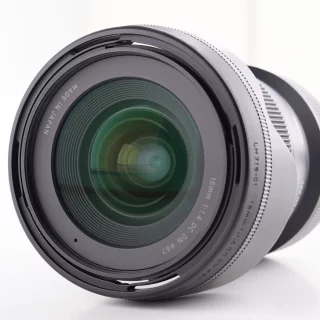 sigma-16mm-f14-dc-dn-c-lens-canon-rf-warranty-used-06a73338259b0b.jpg