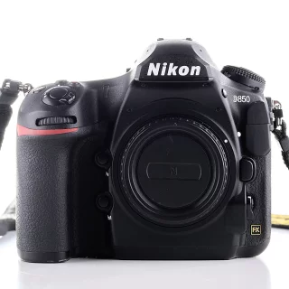 Nikon D850 -kamera (sc. 37120) (käytetty)