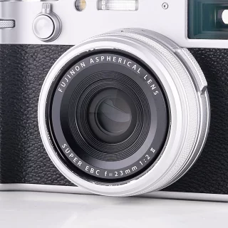 fujifilm-x100vi-camera-sc-21000-used-06a79aa6d766a6.jpg