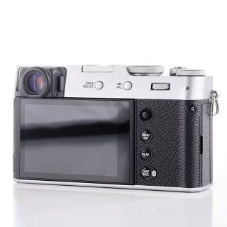 fujifilm-x100vi-camera-sc-21000-used-06a79aa6d96f23.jpg
