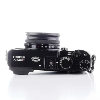 fujifilm-x100t-camera-sc-23000-used-06a7add0d0768d.jpg