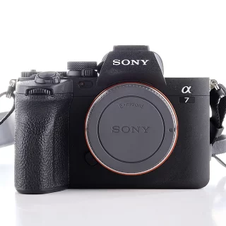 Sony A7 IV -kamera (sc. 630) (käytetty)
