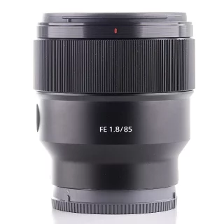 Sony FE 85mm f/1.8 -objektiivi (takuu) (käytetty)