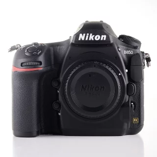 Nikon D850 -kamera (sc. 2780) (käytetty)