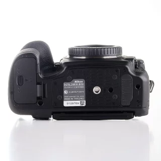 nikon-d850-camera-sc-2780-used-06a857c03cd8f8.jpg