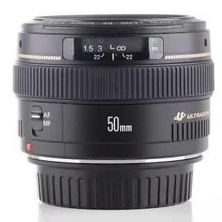 Canon EF 50mm f/1.4 USM -objektiivi (käytetty)