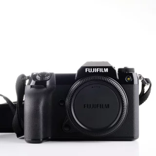 Fujifilm GFX 100S -kamera (sc. 3850) (käytetty)