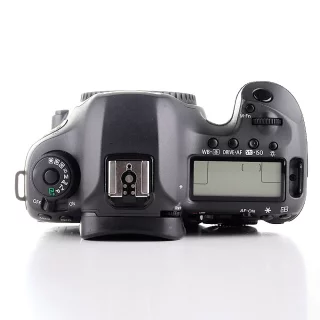 canon-eos-5ds-camera-sc-33390-used-06a87f81629212.jpg