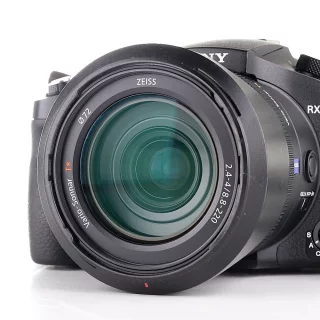 sony-rx10-mark-iv-camera-used-06a8c2154d32ea.jpg
