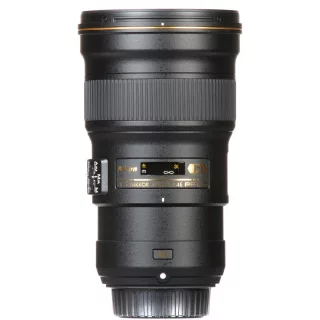 Nikon AF-S Nikkor 300mm F4 E PF ED VR -objektiivi