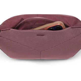 peak-design-outdoor-sling-2l-eclipse-06a8d98bdaa30a.jpg