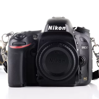 Nikon D600 -kamera (sc. 64340) (käytetty)
