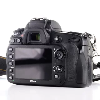 nikon-d600-camera-sc-64340-used-06a8e964eee800.jpg
