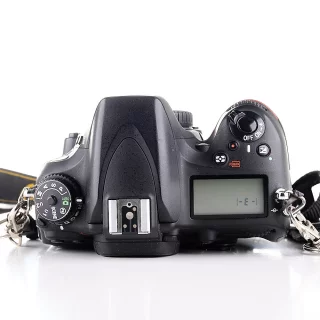 nikon-d600-camera-sc-64340-used-06a8e964f22c79.jpg