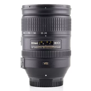Nikon AF-S Nikkor 28-300mm f/3.5-5.6 G ED VR -objektiivi (käytetty) (sis. ALV)