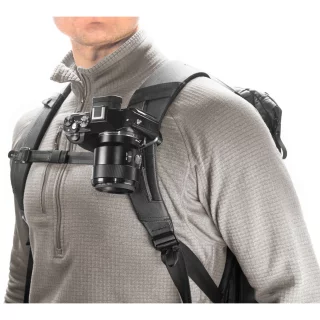 peak-design-capture-clip-v3-quick-release-plate-black-06a912fcf7c331.jpg