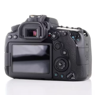 canon-eos-90d-camera-sc-max-26000-used-06a952c44ccdf0.jpg