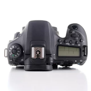 canon-eos-90d-camera-sc-max-26000-used-06a952c451c4ce.jpg