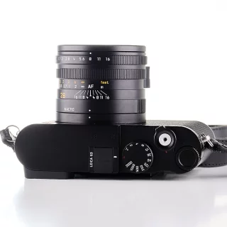 leica-q3-camera-used-06a9fafd983a6e.jpg
