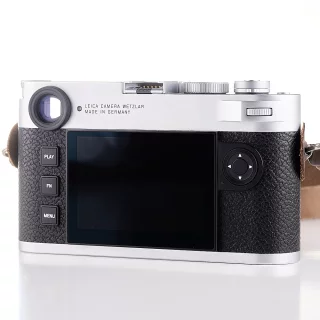 leica-m11-20201-camera-used-06a969ebb34c3d.jpg
