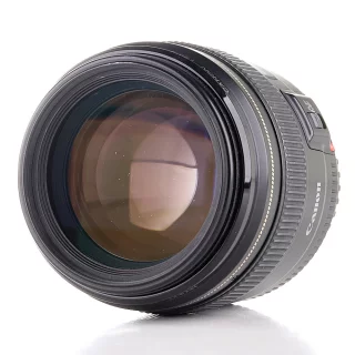 canon-ef-85mm-f18-usm-lens-used-06a97c22a40a68.jpg