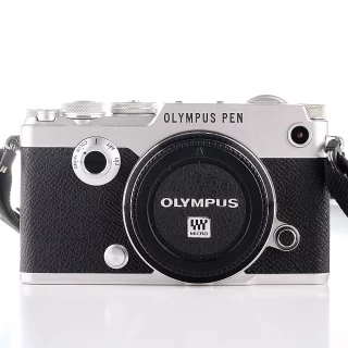 Olympus Pen-F -kamera (sc. 7590)