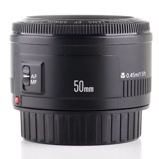 Canon EF 50mm f/1.8 II -objektiivi (käytetty)