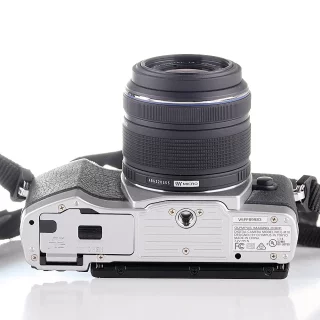 olympus-om-d-e-m10-14-42mm-sc-6820-used-06a97ea455d427.jpg