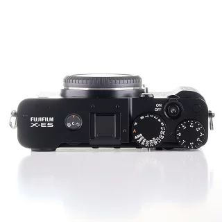 fujifilm-x-e5-camera-sc-1290-warranty-used-06a98252b7f71e.jpg