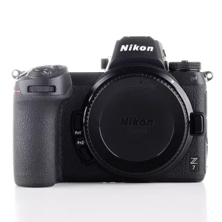 Nikon Z7 -kamera (sc. 9780) (käytetty)