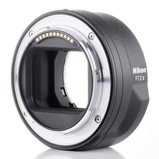 Nikon FTZ II Mount Adapter -bajonettisovitin (käytetty)