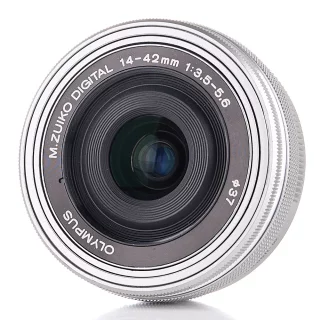 olympus-mzuiko-digital-14-42mm-f35-56-ez-lens-used-06a9a7d8eaf62a.jpg