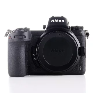 Nikon Z6 -kamera (sc. 101360) (käytetty)