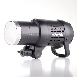 profoto-b1-500-airttl-2-light-location-kit-two-light-package-used-06a9e9e4479209.jpg
