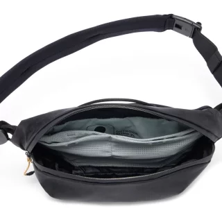 peak-design-outdoor-sling-2l-black-06a9fe98fd1d2b.jpg