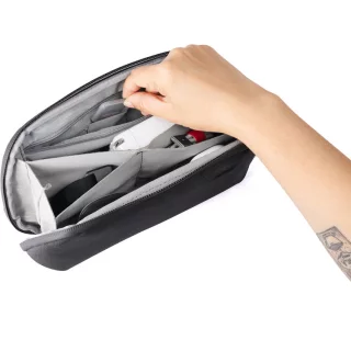 peak-design-tech-pouch-small-06aa271c3a08fc.jpg