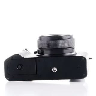 fujifilm-gfx-100rf-camera-sc-1100-warranty-used-06ab4d207b5394.jpg