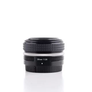 Nikon Nikkor Z 28mm f/2.8 -objektiivi (käytetty)