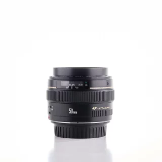Canon EF 50mm f/1.4 USM -objektiivi (käytetty)