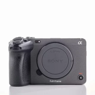 Sony FX3 Cinema Line -kamera + XLR Handle (käytetty)