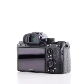 sony-a7-iii-camera-sc-20311-used-06ab651b6dbbc4.jpg