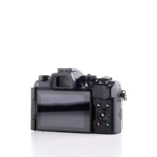 olympus-om-d-e-m5-mark-iii-body-sc-26225-used-06ab655ca84550.jpg