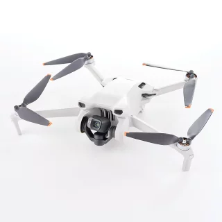 DJI Mini 3 drone + RC Remote (käytetty)