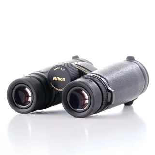 nikon-monarch-hg-10x42-binoculars-used-06abca6bb4056e.jpg