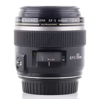 Canon EF-S 60mm f/2.8 Macro USM -objektiivi (käytetty)